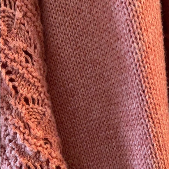 Plus size 1x 3/4 sleeve sweater w/ crocheted trim - Picture 5 of 6